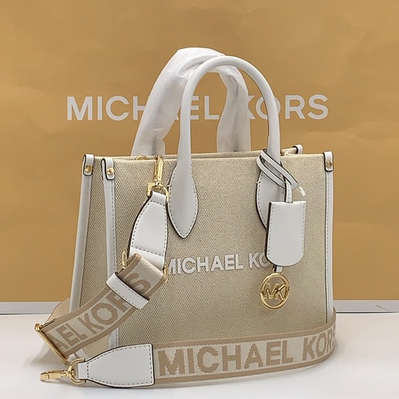 Michael Kors Mirella Sm Shopper Top Zip Logo Crossbody XBODY Bag MK
Optic White - Picture 11 of 16